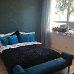 Szafirowa Przystan Bed and Breakfast Στσέτσιν