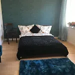 Szafirowa Przystan Bed and Breakfast Στσέτσιν
