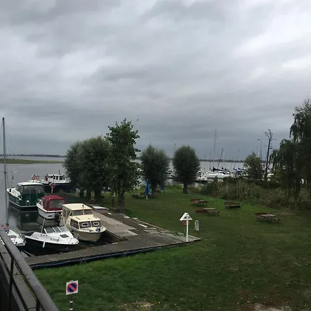 Szafirowa Przystan *