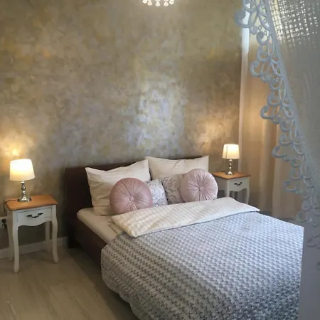 Szafirowa Przystan *